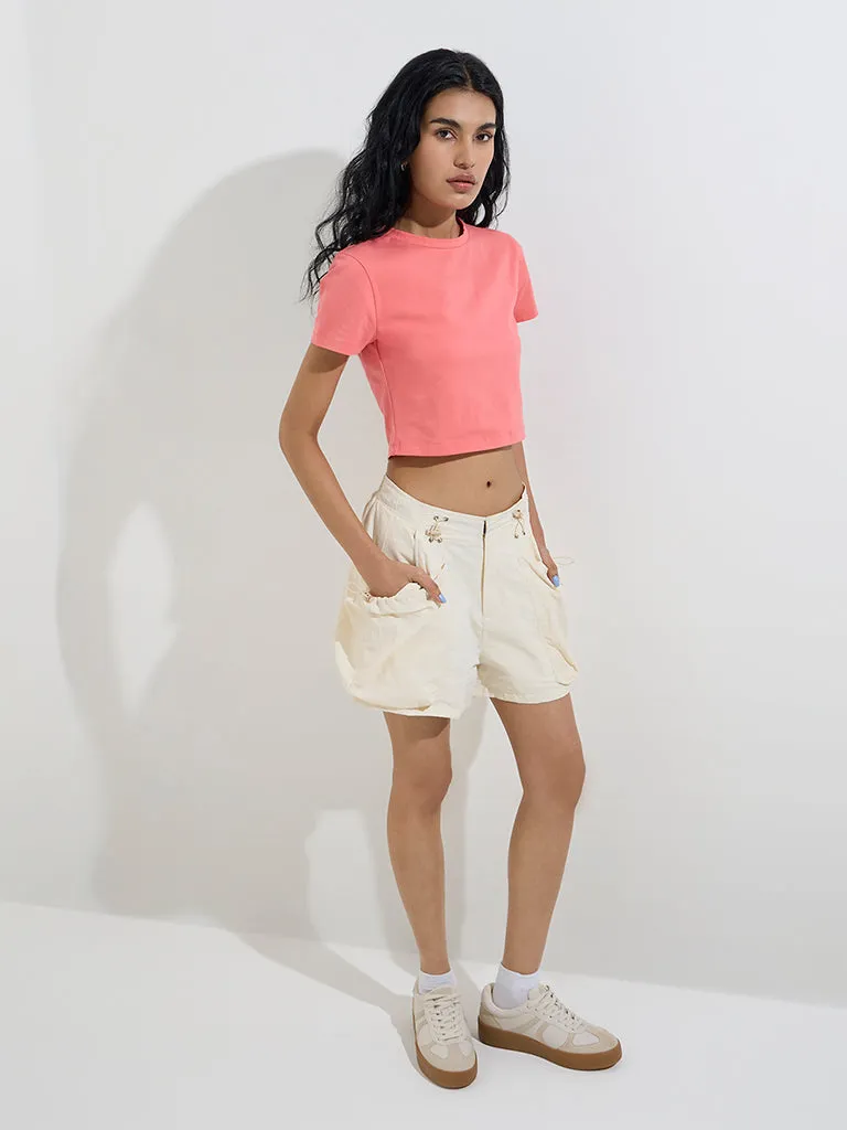 Nuon Off-White Mid-Rise Shorts